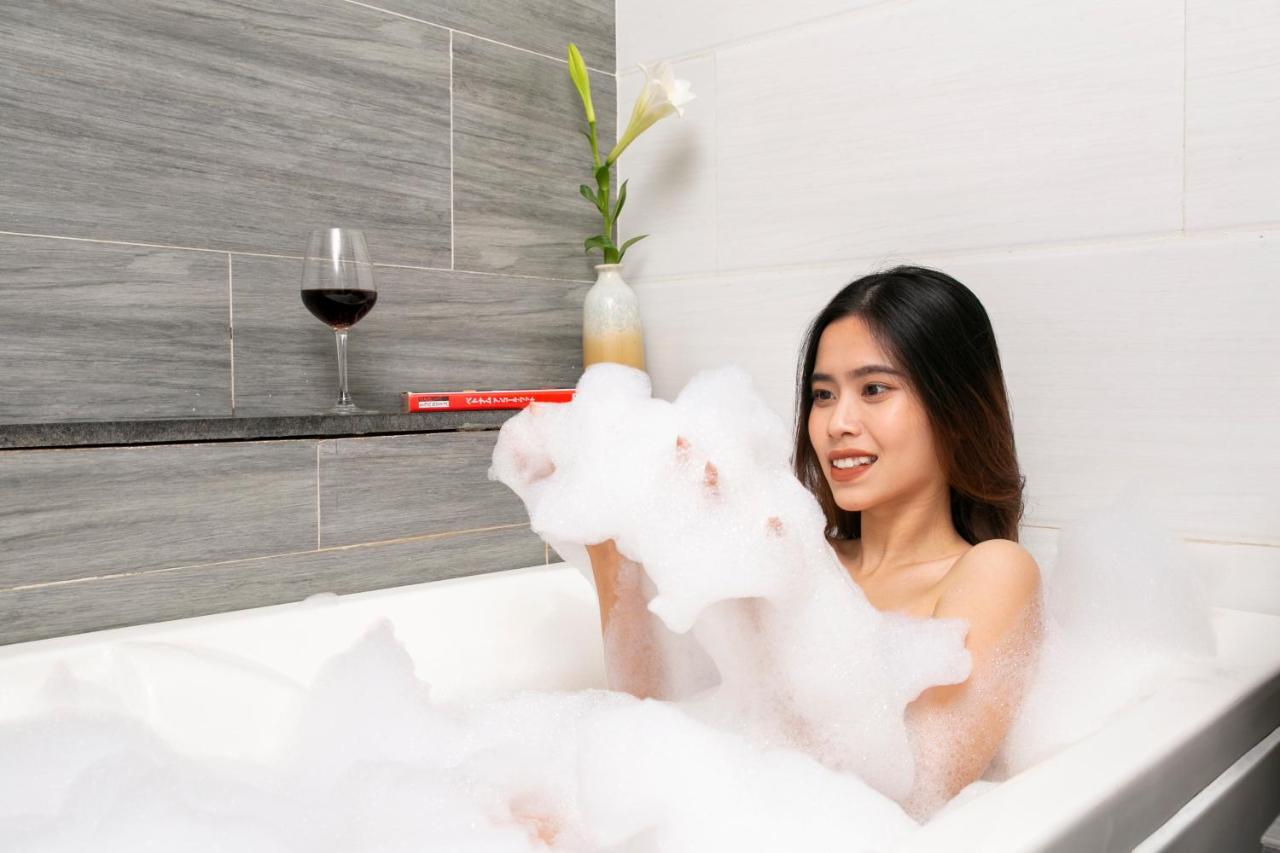 Hanami Hotel Danang Екстер'єр фото