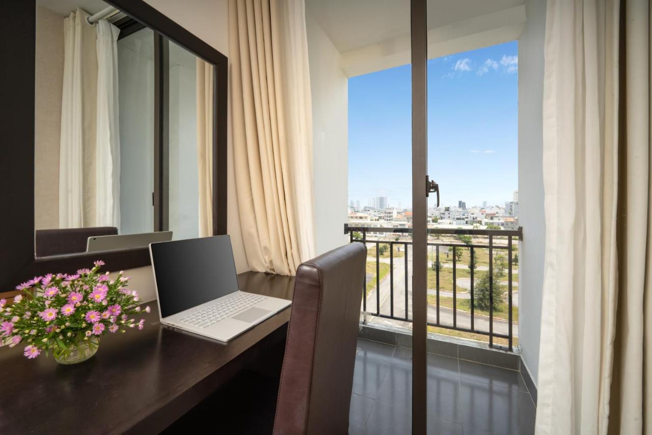 Hanami Hotel Danang Екстер'єр фото