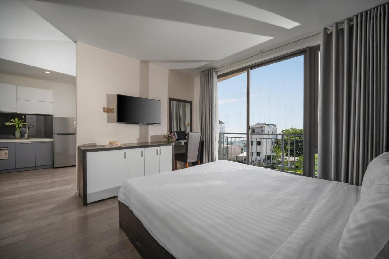 Hanami Hotel Danang Екстер'єр фото