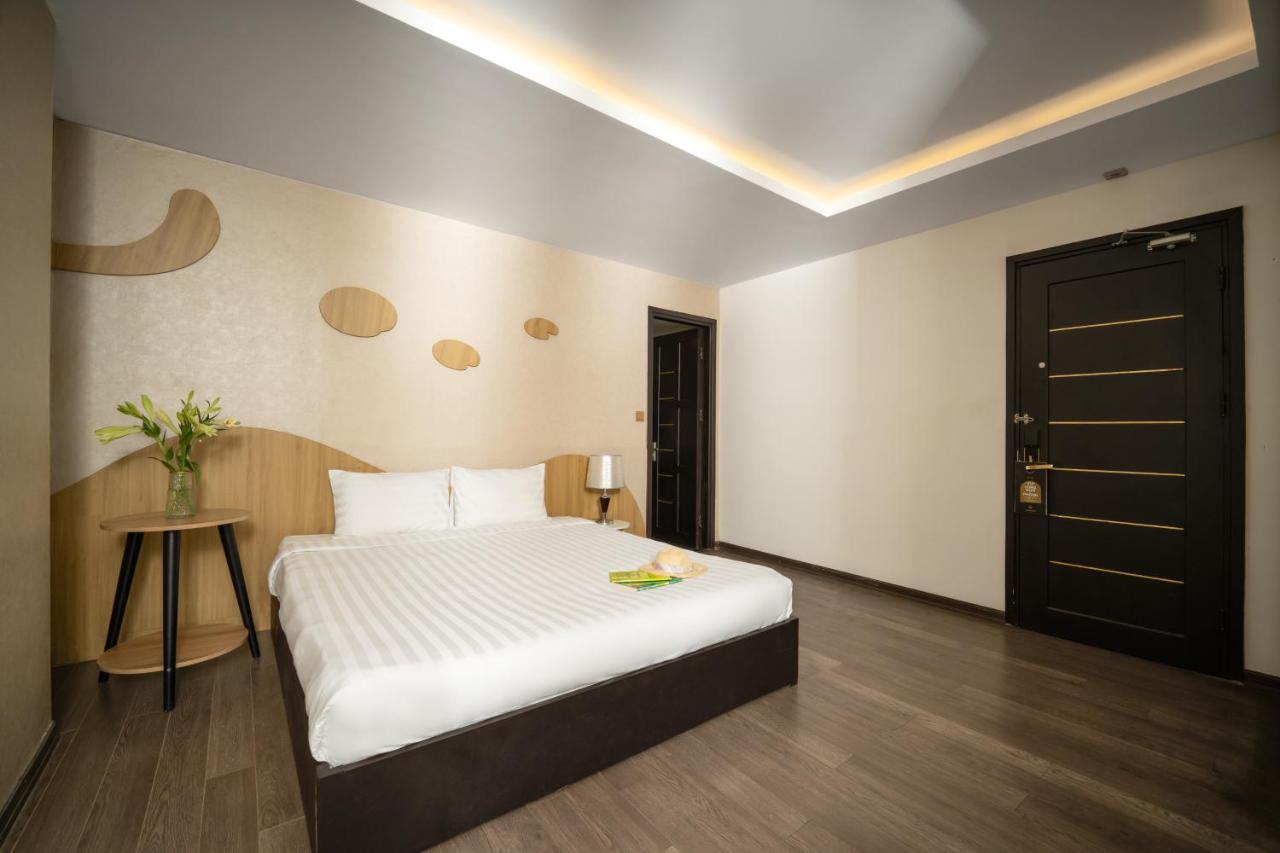 Hanami Hotel Danang Екстер'єр фото