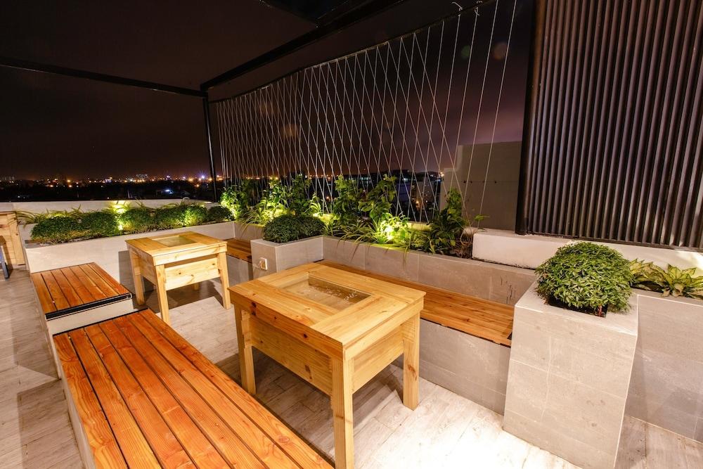 Hanami Hotel Danang Екстер'єр фото