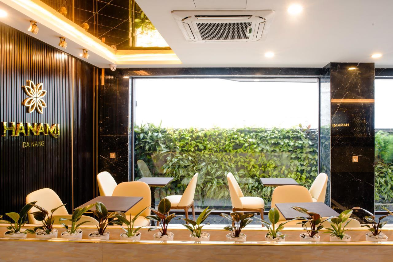 Hanami Hotel Danang Екстер'єр фото